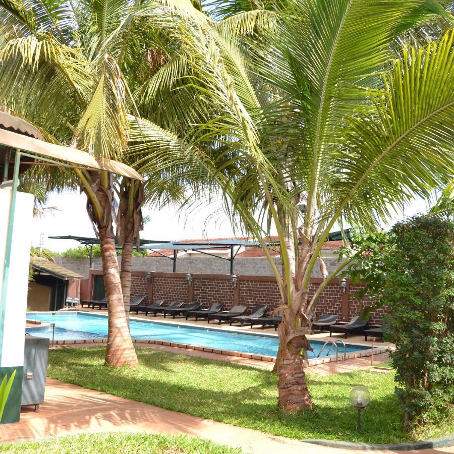 Impala Safari Lodge Voi Екстериор снимка